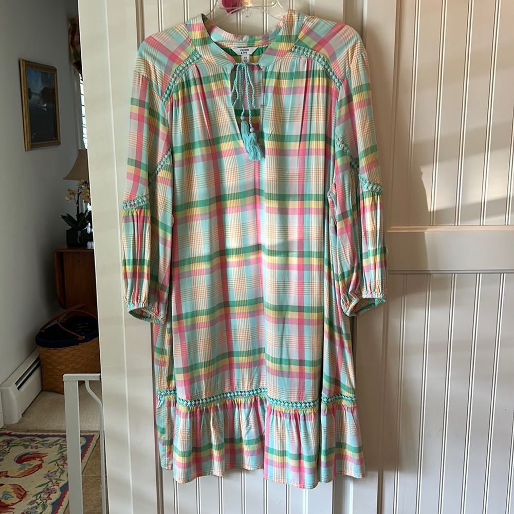 Crown & Ivy pastel dress. NWOT